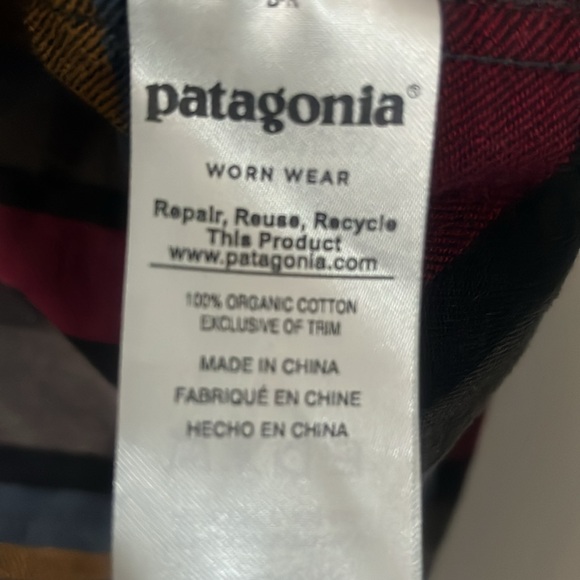 Patagonia multi-striped button down - Picture 5 of 5
